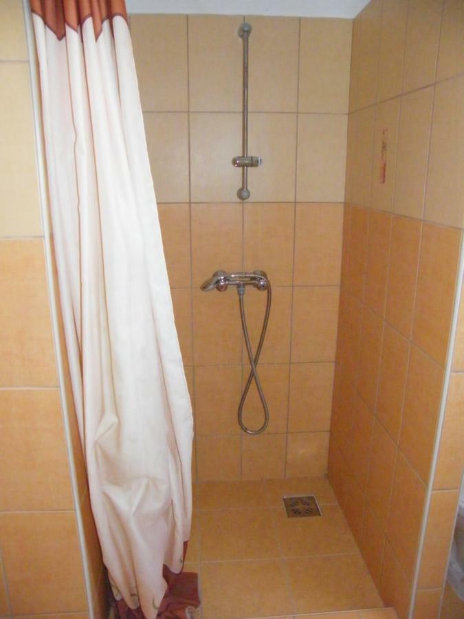 Roland Apartman Apartment Balatonlelle Exterior photo